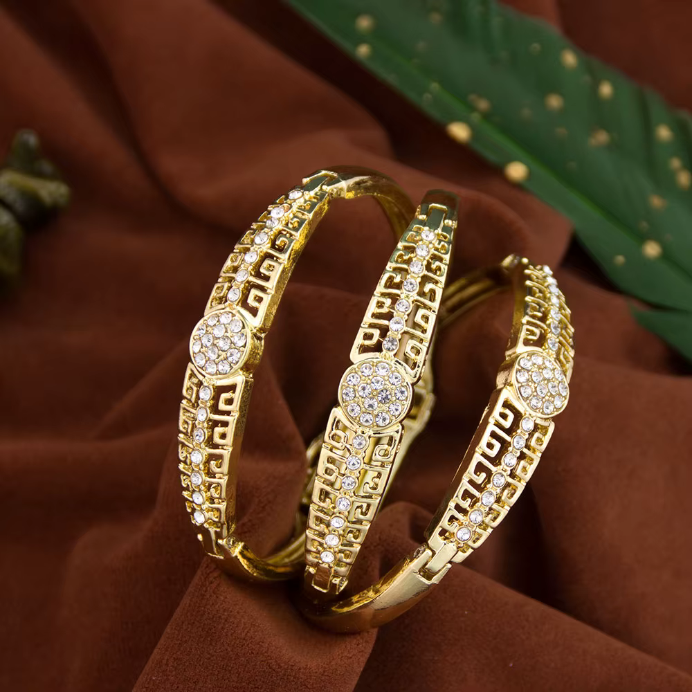 SUNSPICEMS plein strass indien Bracelet rétro couleur or grand rouge vert blanc cristal turc Design manchette