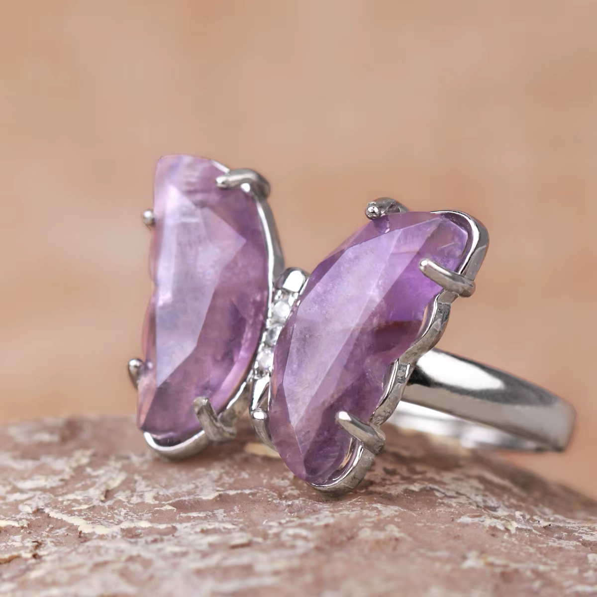 Bague en cristal couleur or pour femmes