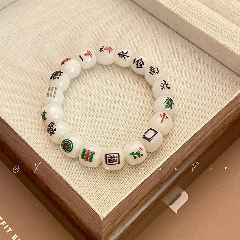 Nouveau Bracelet Mahjong chinois, Chic chinois Fengfa Caihong Zhongjuanzhi, corde à main personnalisée douce, bijoux cadeau, vente en gros