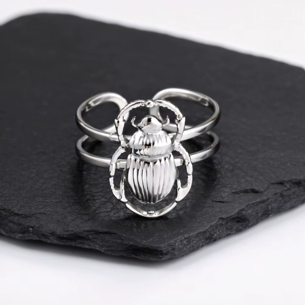 Bague Scarabée Punk pour Homme