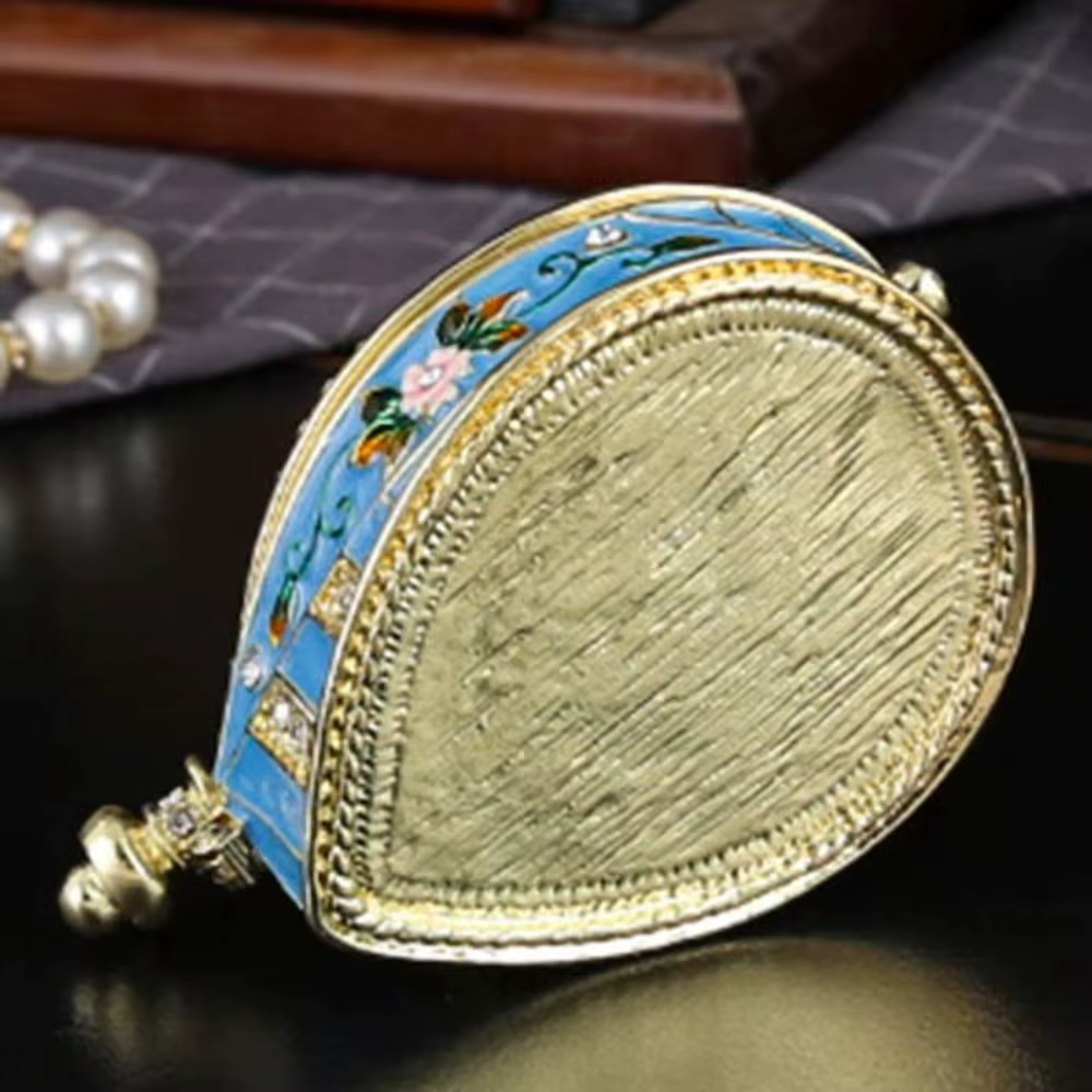 Boîte à bijoux en émail peinte à la main
