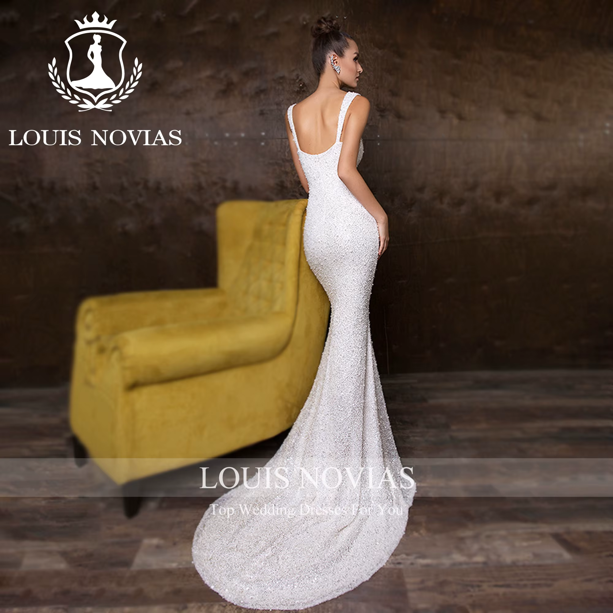 LOUIS NOVIAS robe De mariée Style sirène bretelles Spaghetti Mit Cape cristal paillettes