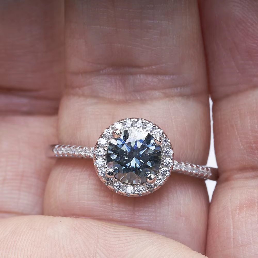Bague Moissanite Grise en Argent 925 pour Femme