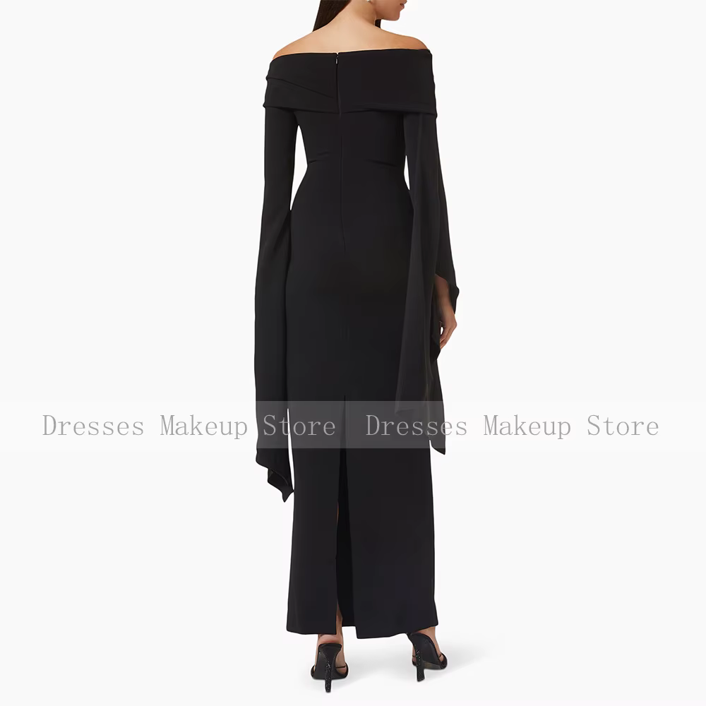 Robe de soirée noire personnalisée pour invitées de mariage