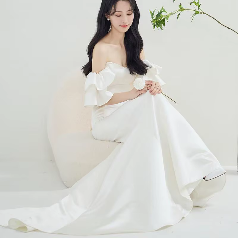 Robe de Mariée Sirène Élégante en Satin avec Petit Train