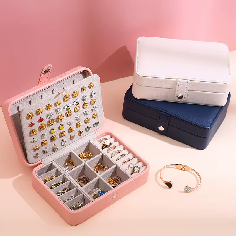Boîte de rangement à bijoux portable à double couche avec boutons