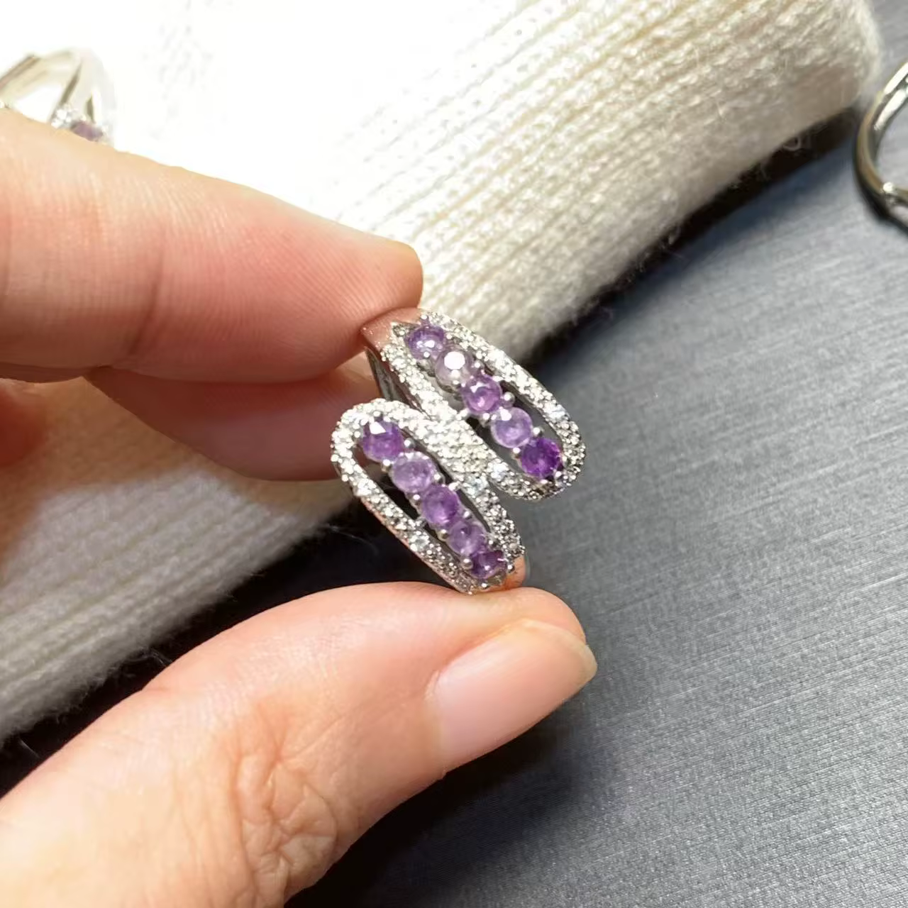 Bague en améthyste naturelle pour femme