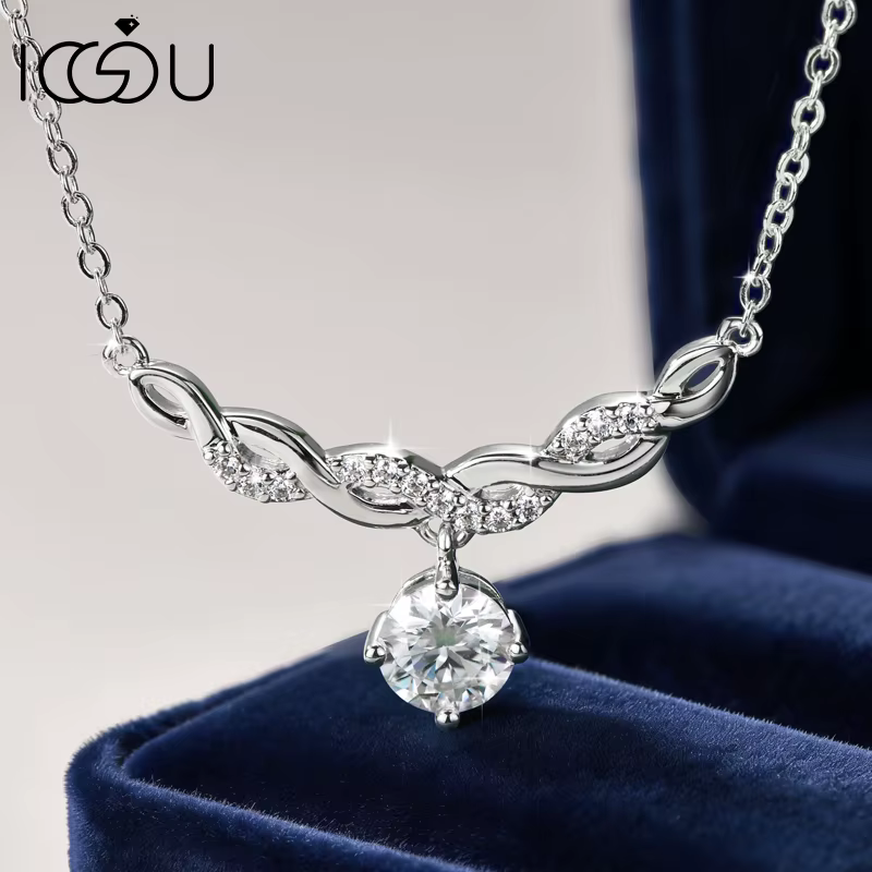 Collier pendentif IOGOU en moissanite couleur D de 6