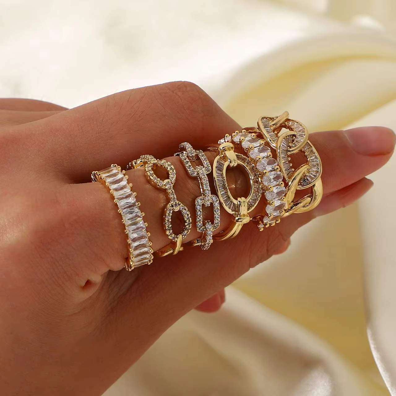 Anillos – bagues chics en zircone cubique pour femmes