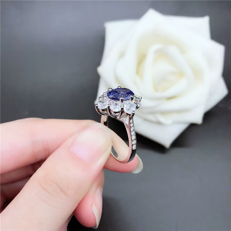 Bague de fiançailles saphir de forme narpour femme