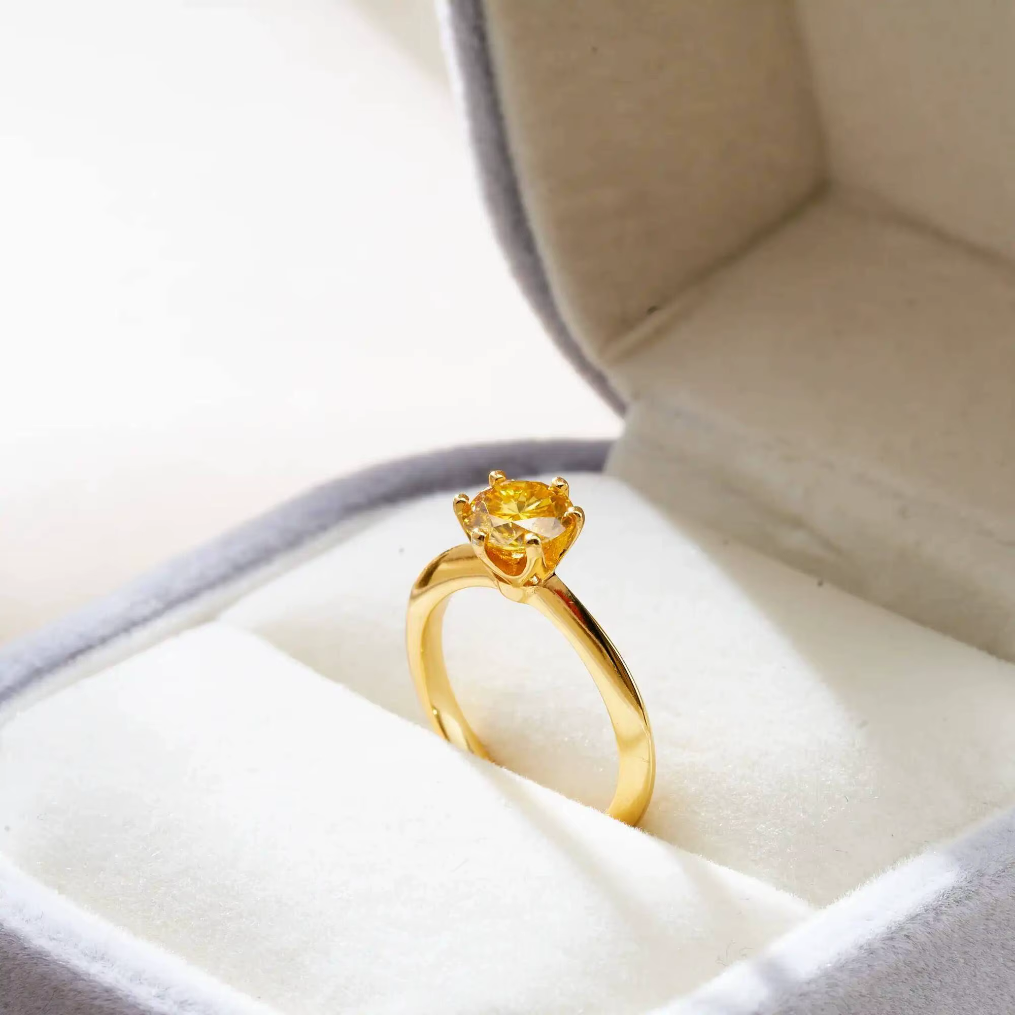 Bague solitaire en Moissanite 1 Carat