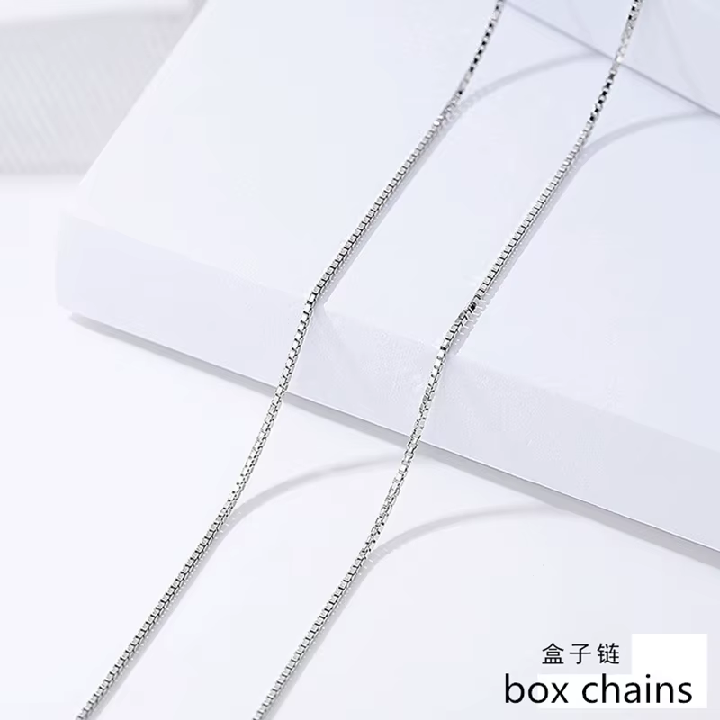 Colliers de la présidence pour femme