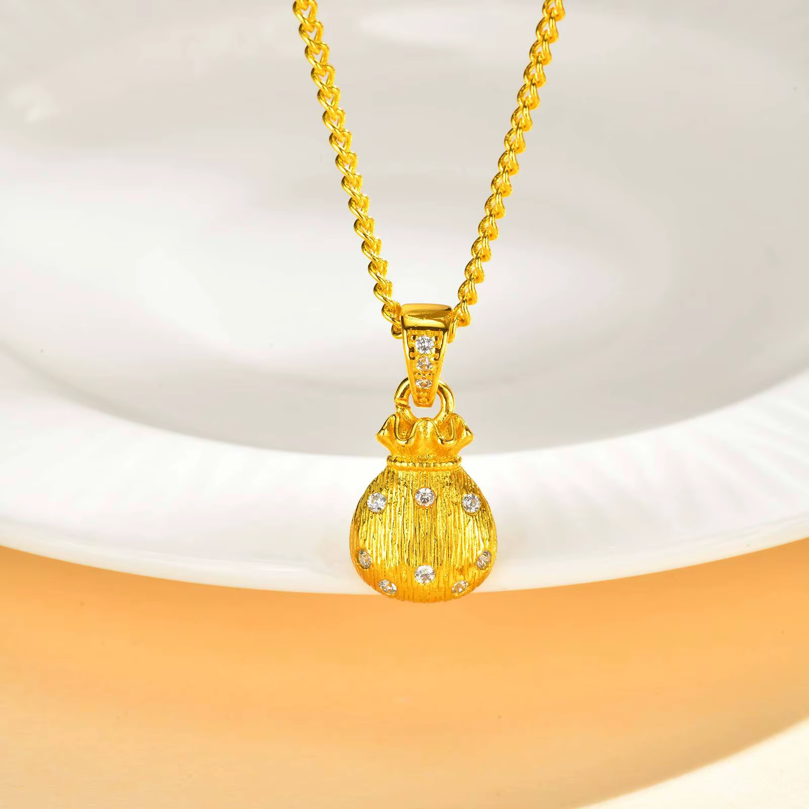 Collier ovale géométrique en acier inoxydable pour femmes