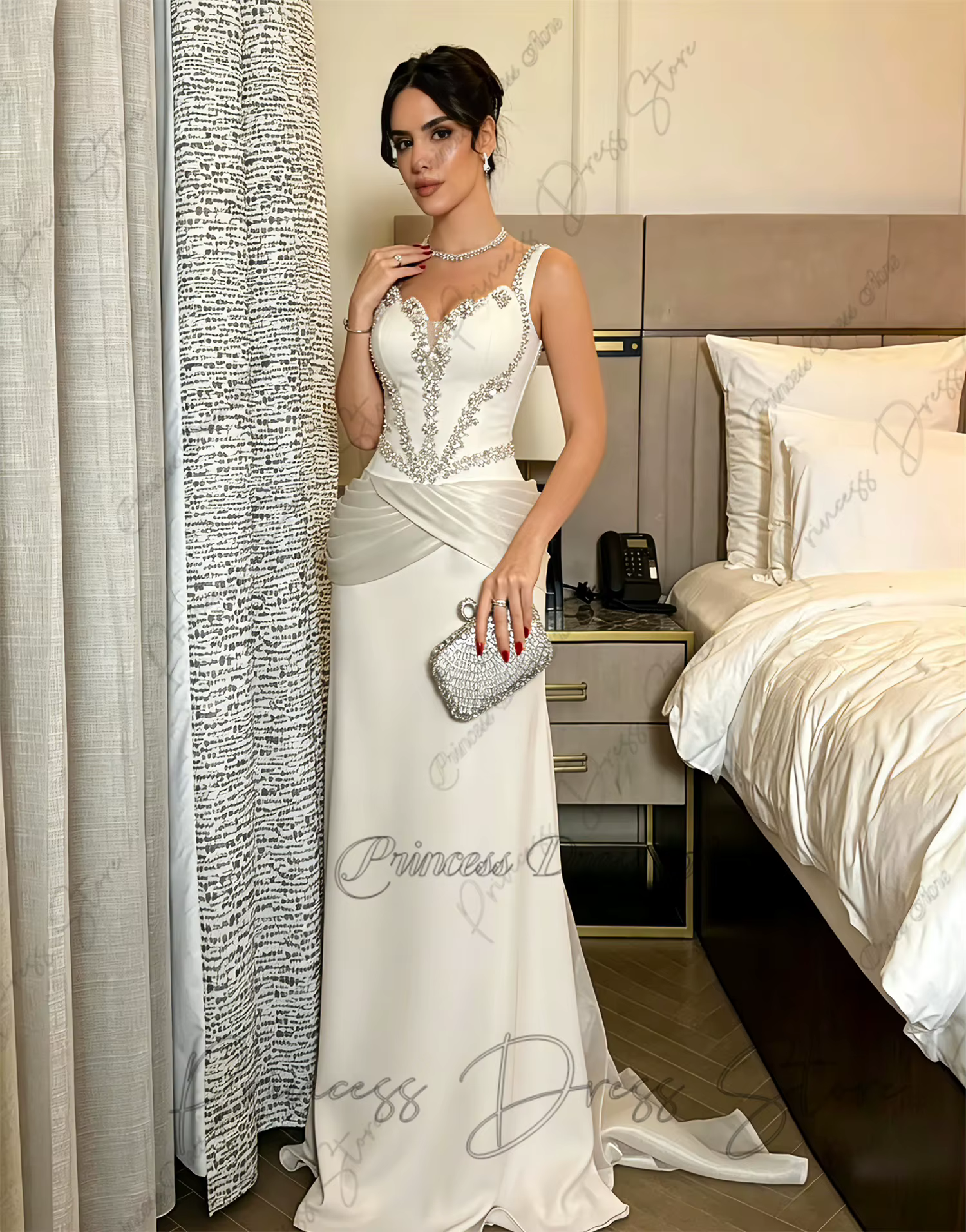 Robe de soirée de luxe élégante à bretelles