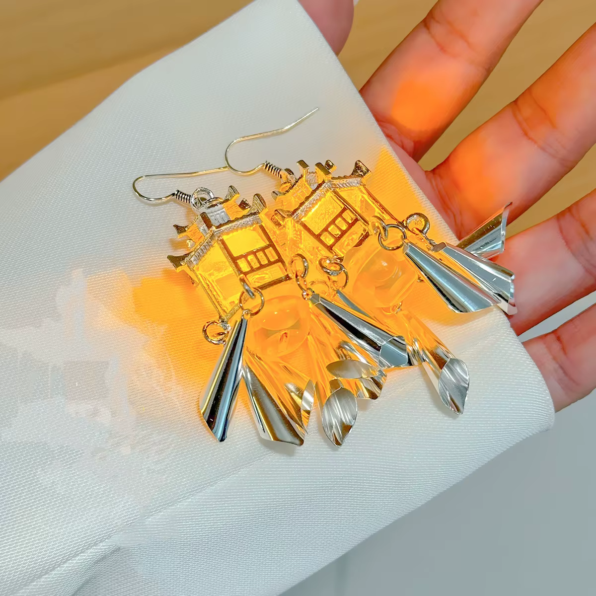 Boucles d'oreilles pendantes de lampe de palais Shoous