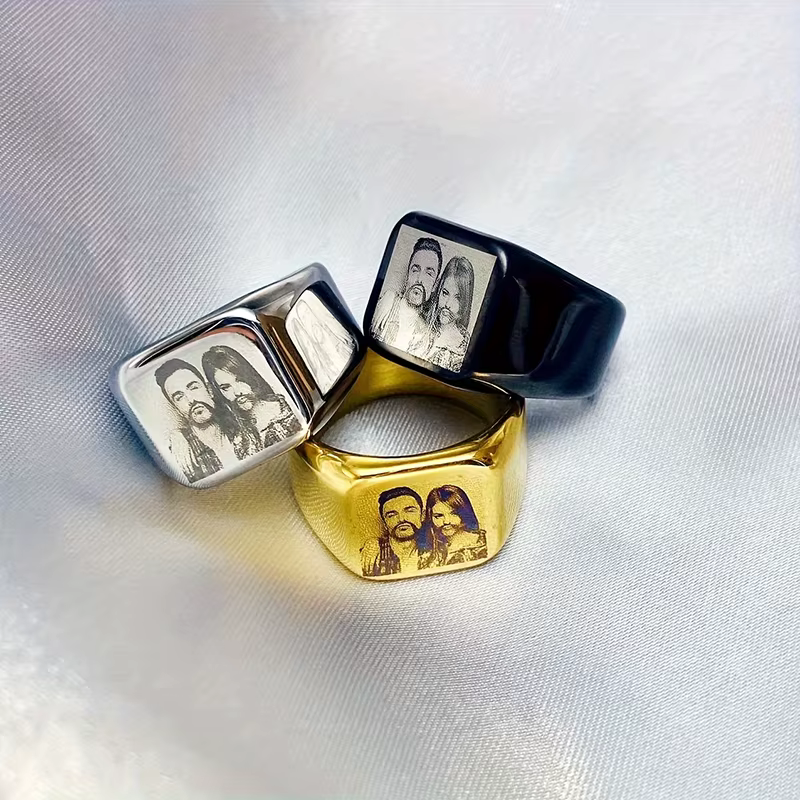 Bague en acier inoxydable gravée sur mesure avec photo, bague gravée personnalisée, bijoux pour homme, bague large, accessoires pour tous les jours et pour les fêtes