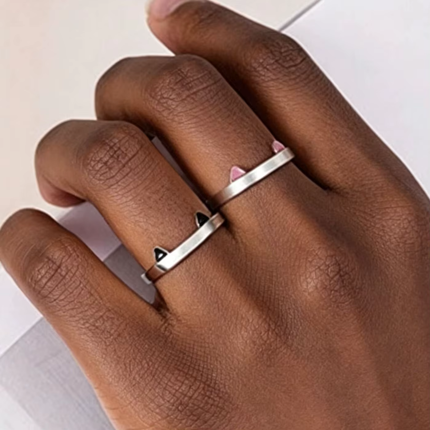 Bague tendance avec oreilles de chat mignonnes et patte de chat