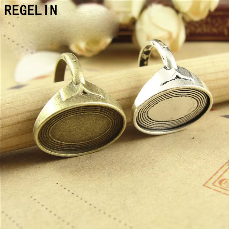 Bague en bronze antique de style vintage
