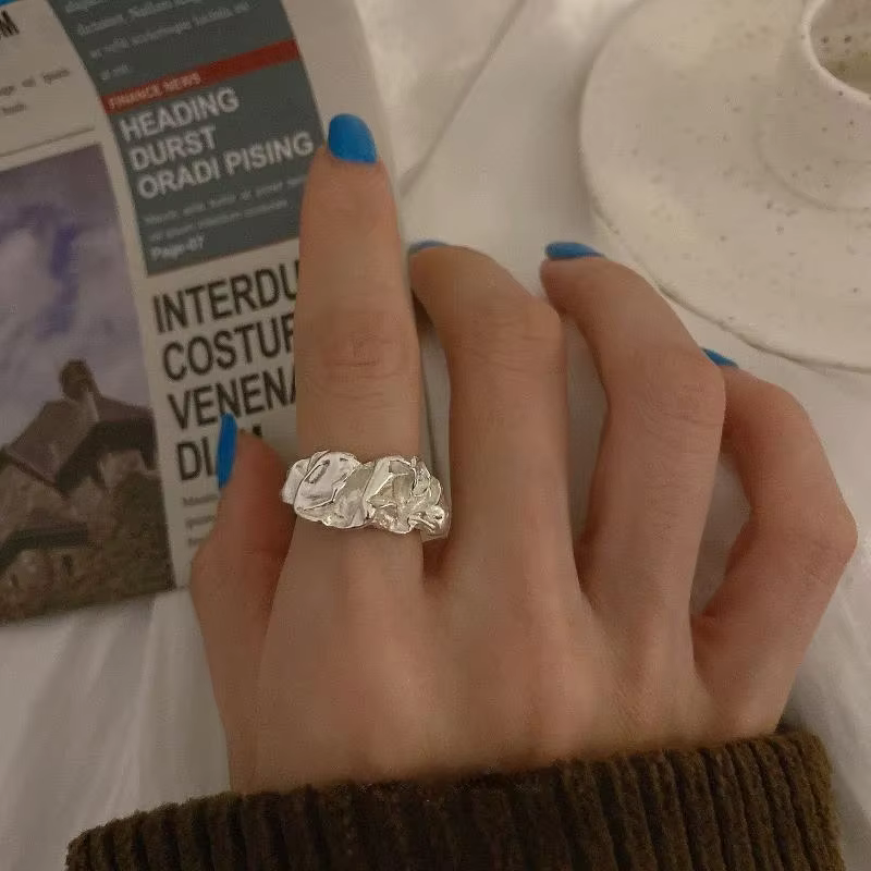 Bague couleur argent pour femmes