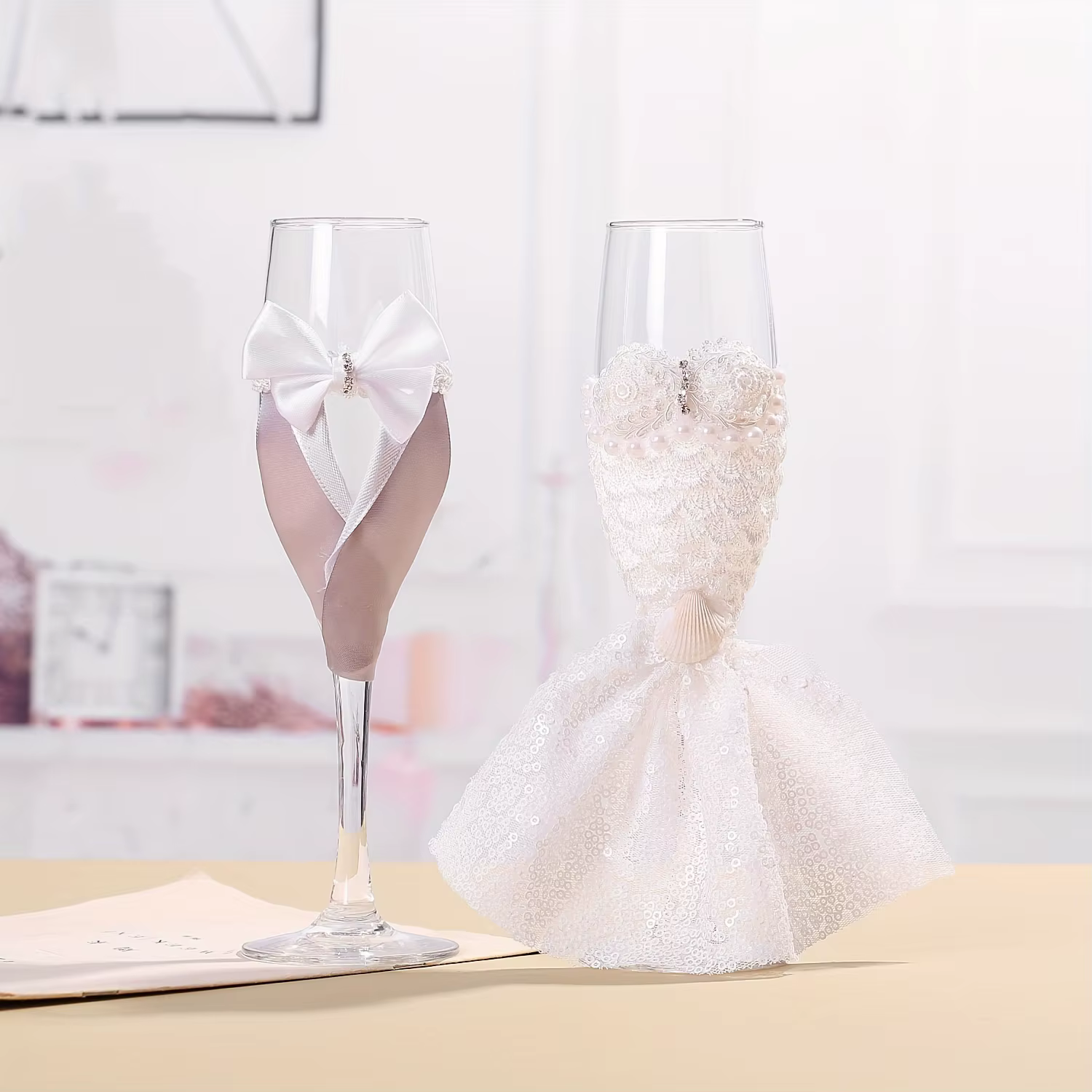Verres à vin délicats pour mariage