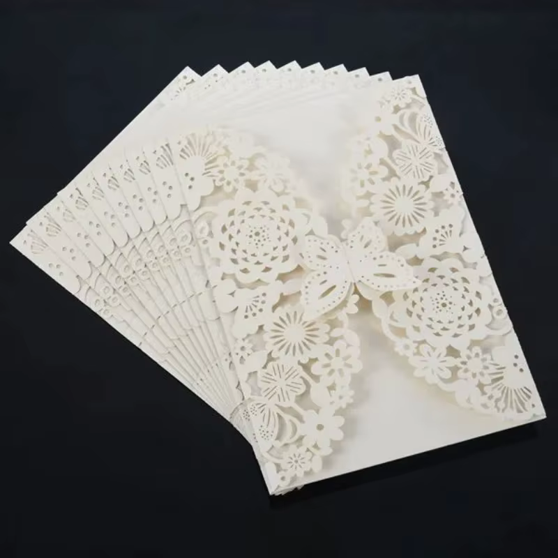 Carte d'invitation 3D papillon