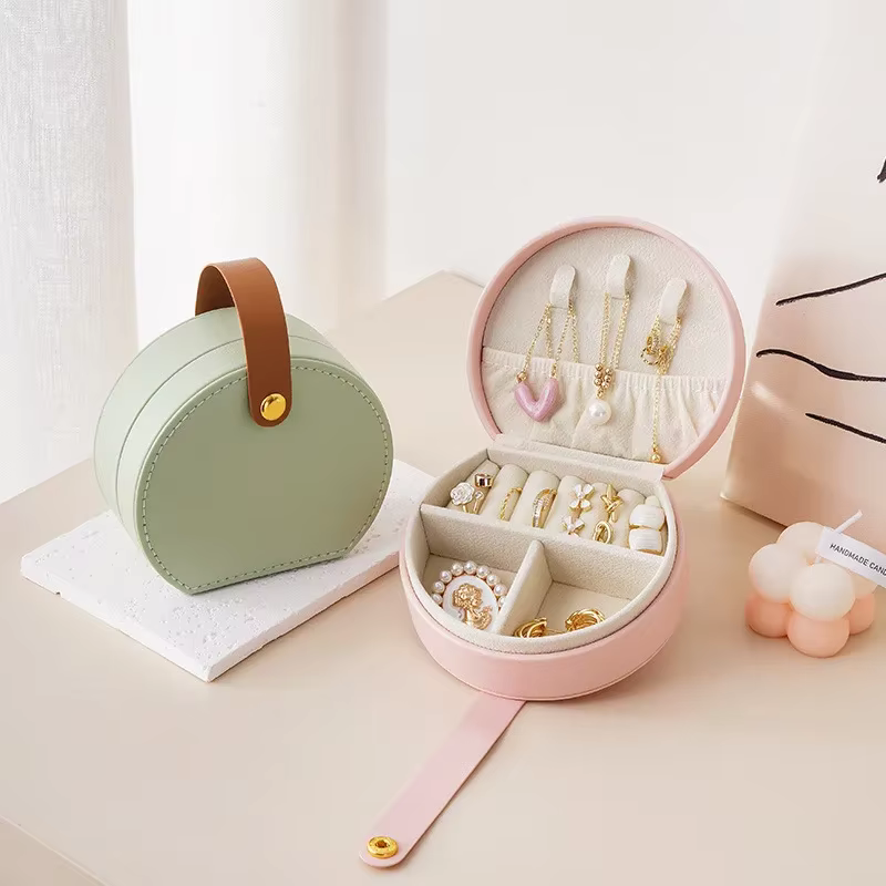 Mini organisateur de bijoux