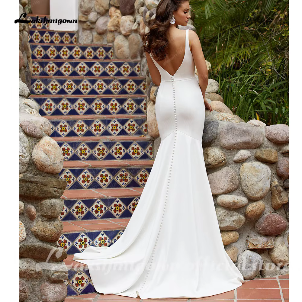 Lakshmigown longue crêpe col carré robes de mariée sirène balayage Train bouton dos robe