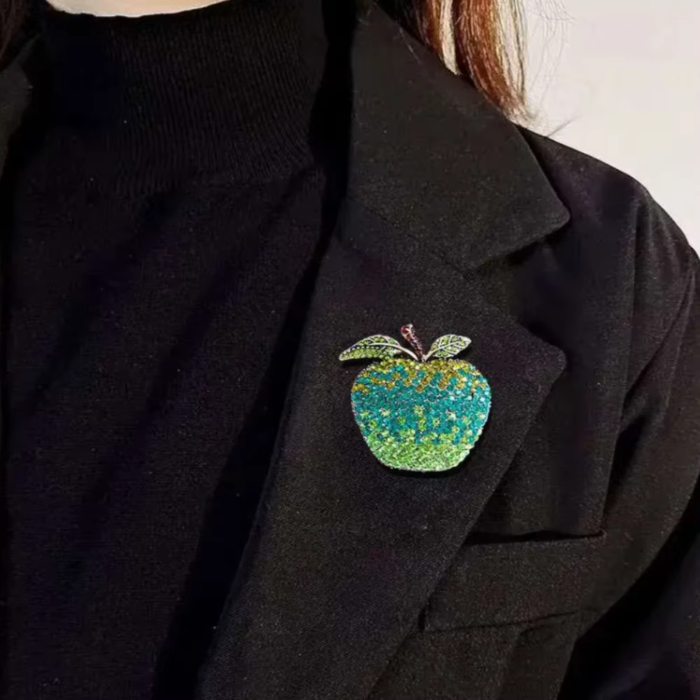 Broche Fruit Contemporaine pour Femme