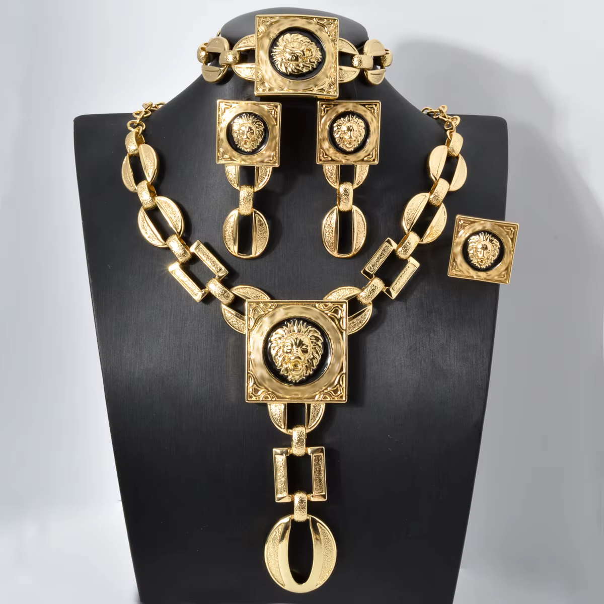Ensemble de bijoux plaqués or pour femmes