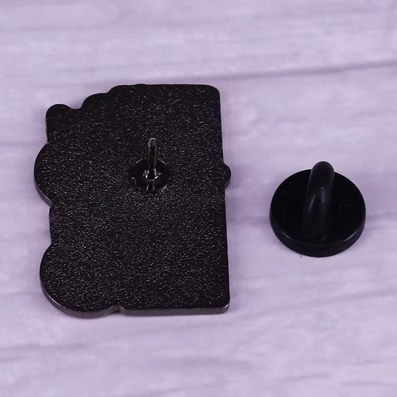 Broche Kojo Seitaro de JoJo's Bizarre Adventure