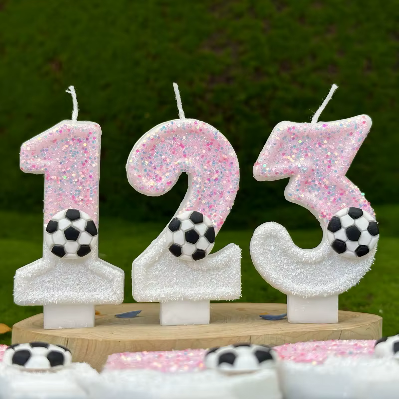 Bougie d'anniversaire numérique de Football de sport