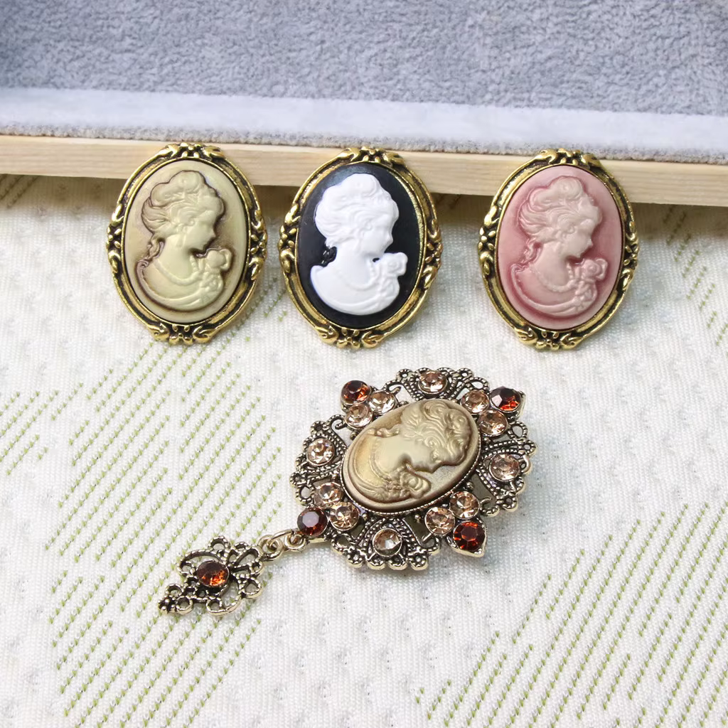 Broche de conception de tête de beauté de luxe baroque pour hommes et femmes