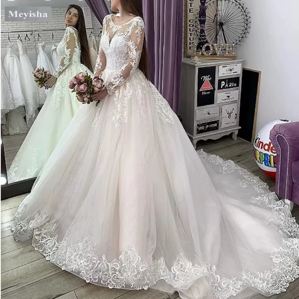 Robe De bal princesse robes De mariée col rond Court Train Vestido De Novia dentelle broderie sur mesure