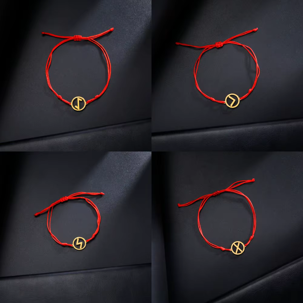 EUEAVAN Bracelet Vintage Nordique avec Runes et Lettres, Bracelet à Breloques en Acier Inoxydable, Chaîne Corde, Amulette Saint Patron Ancien, Bijoux Cadeaux
