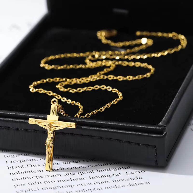 Collier croix de Jésus chrétien pour hommes et femmes
