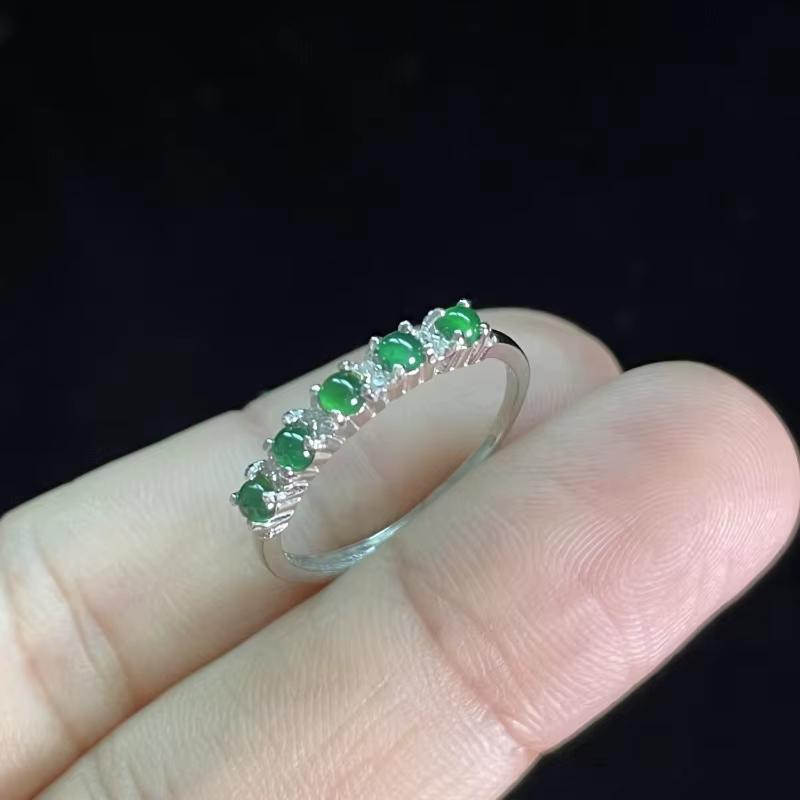 Bagues vertes en Jade et calcédoine pour femmes
