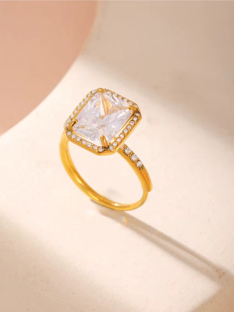 Bague carrée brillante en Zircon pour femmes