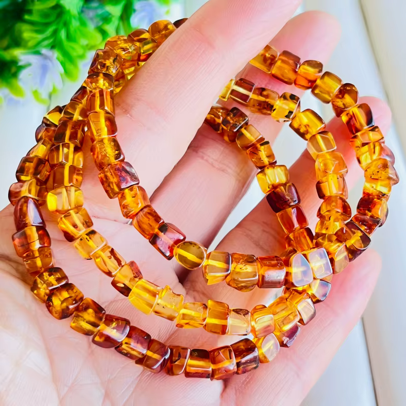 Bracelet en ambre naturel pour femmes
