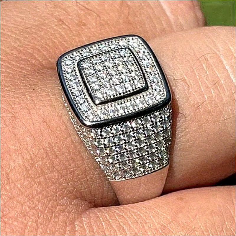 Magnifique bague de mariage en zircone synthétique de forme carrée pour hommes et femmes