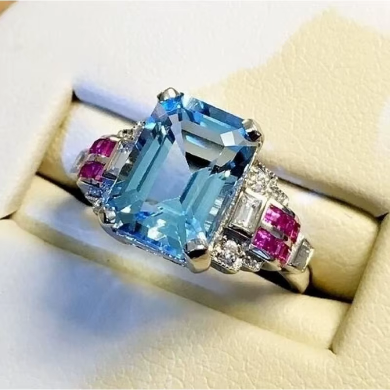 Nouvelle bague 2026 en topaze et aigue-marine - Sertie de spinels rouges - Un cadeau de la Saint-Valentin élégant et tendance pour les filles