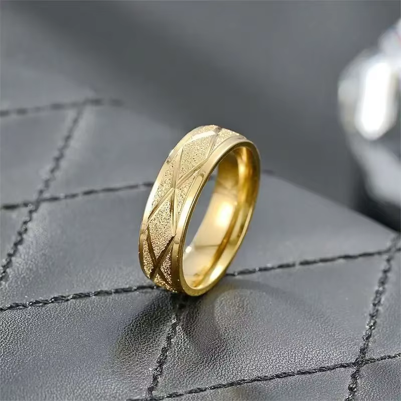 Bague en titane et acier pour hommes