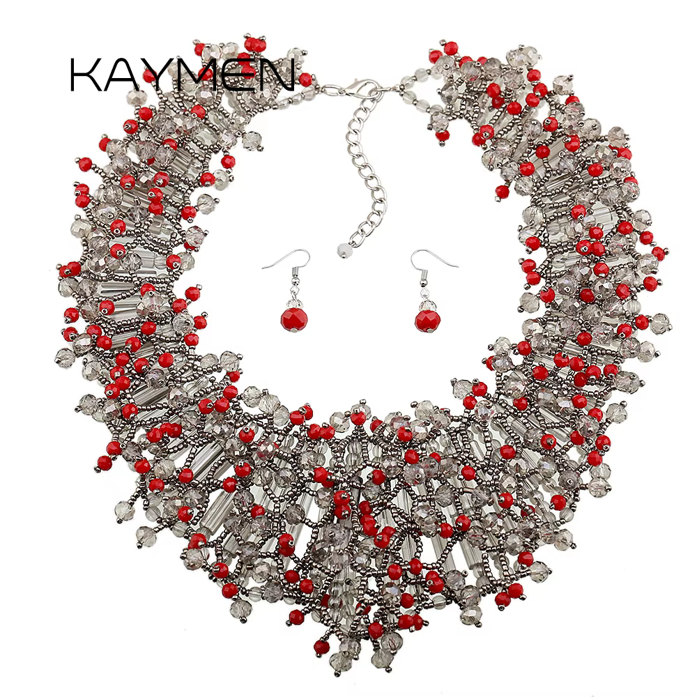 Ensemble de colliers de luxe en cristal