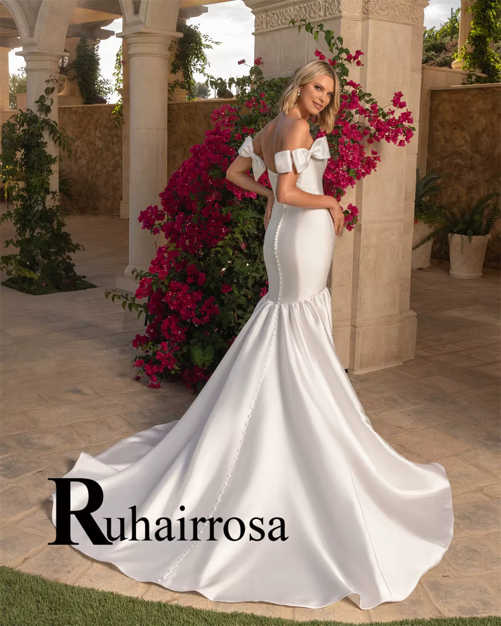 Ruhair fantaisie hors de l'épaule robes de mariée