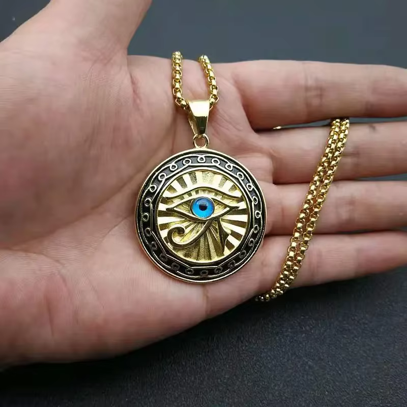 Pendentif oeil d'horus classique en acier inoxydable