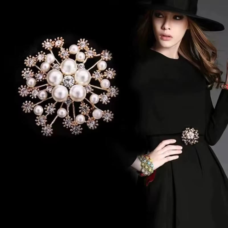 Broche de luxe en cristal de perle flocon de neige