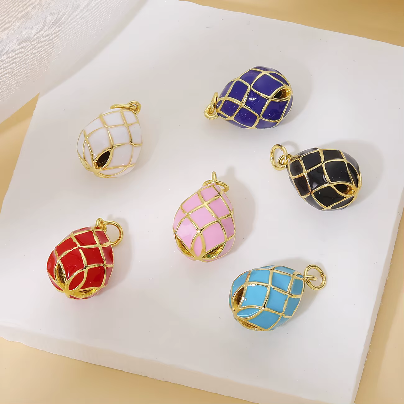 Breloques ovales plaquées or 18 carats pour bijoux faits à la main