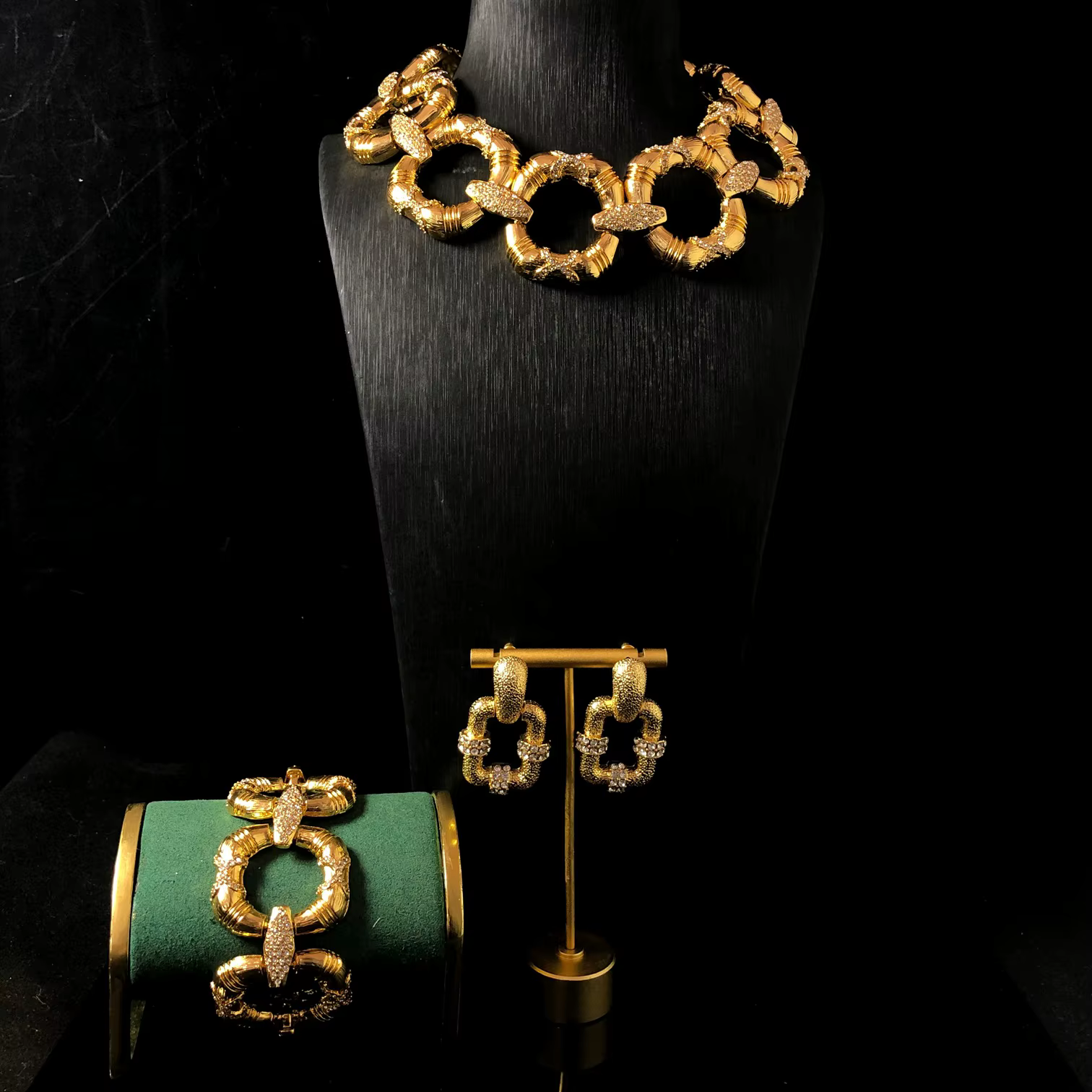 Ensemble de bijoux vintage 2026 - accessoires élégants et robustes pour femmes
