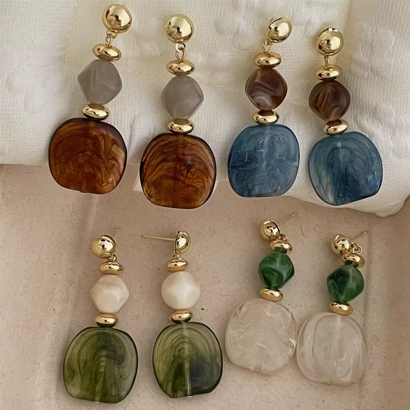 Boucles d'oreilles pendantes vintage en acrylique ambre pour femme, longues, uniques, de luxe, avec blocs de couleur, bijoux de créateur tendance
