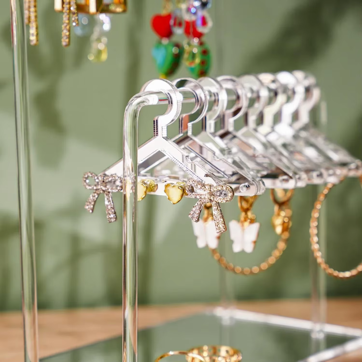 16 Pcs Hangers Shaped Jewelry Holder Personalized Earrings Display Racks Hanging Clothes Stand Storage