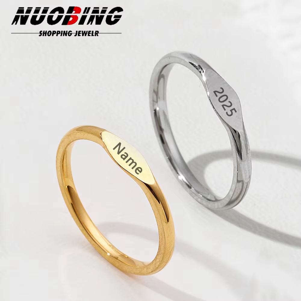 Bague personnalisée avec nom pour femme